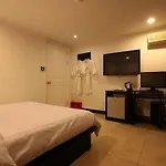 Bangbae Renaissance Hotel